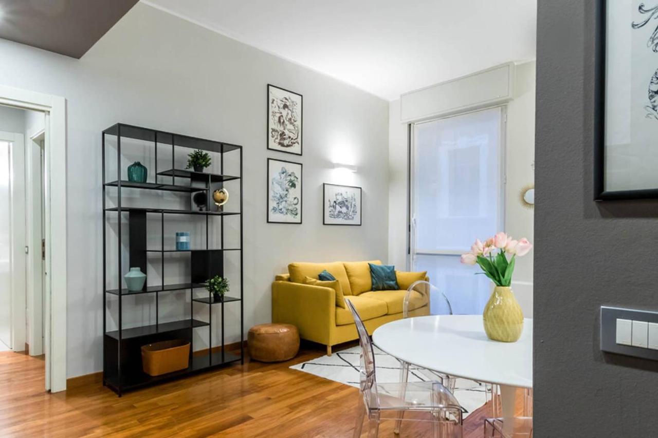 Altido Elegant 1 Bedroom Apt In Front Of The Sforzesco Castle Milan Bagian luar foto