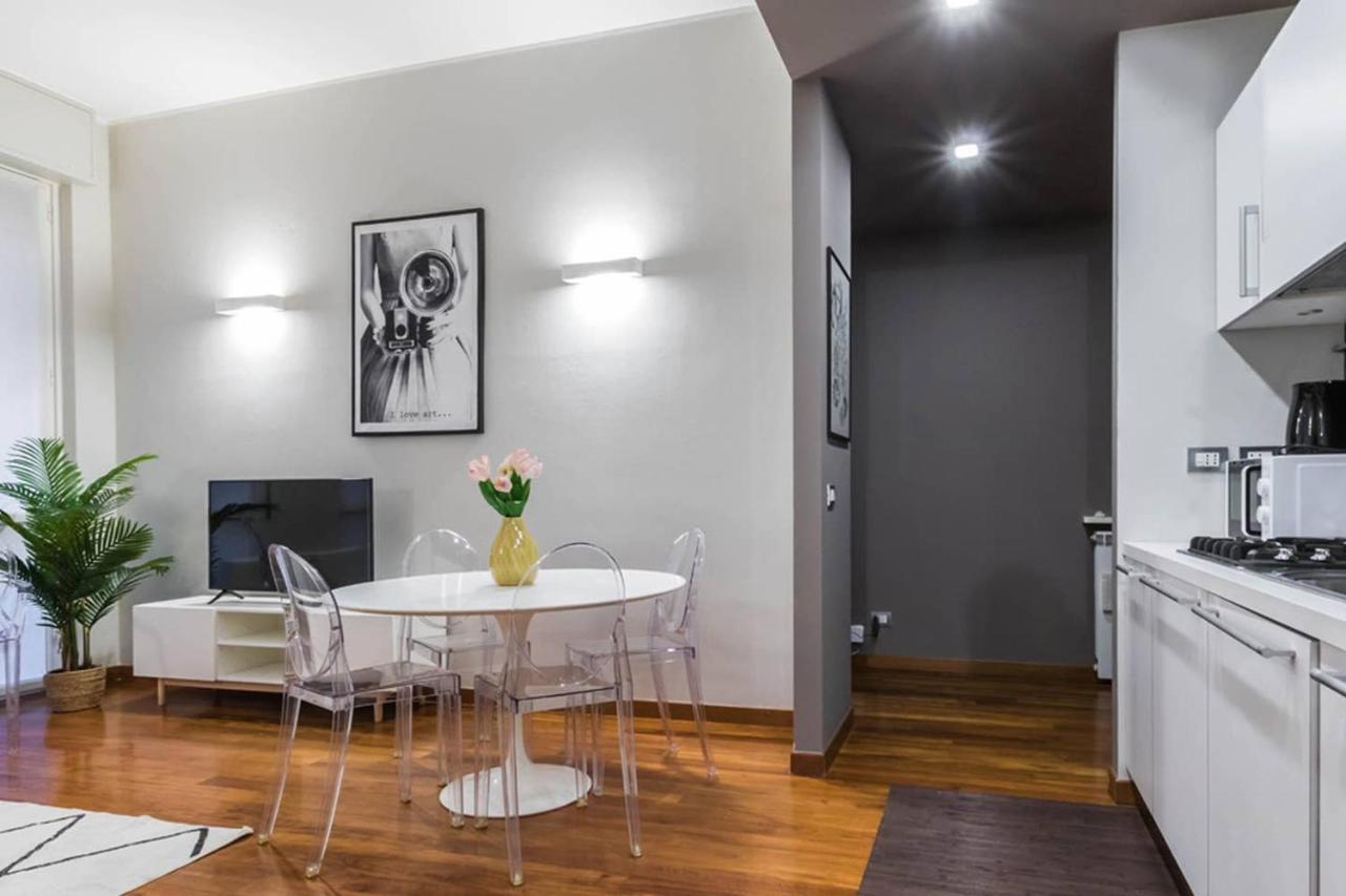 Altido Elegant 1 Bedroom Apt In Front Of The Sforzesco Castle Milan Bagian luar foto
